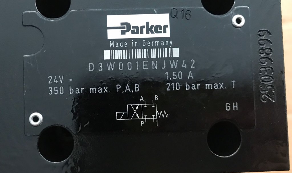 Parker 電磁閥 德國製 D3W001ENJW