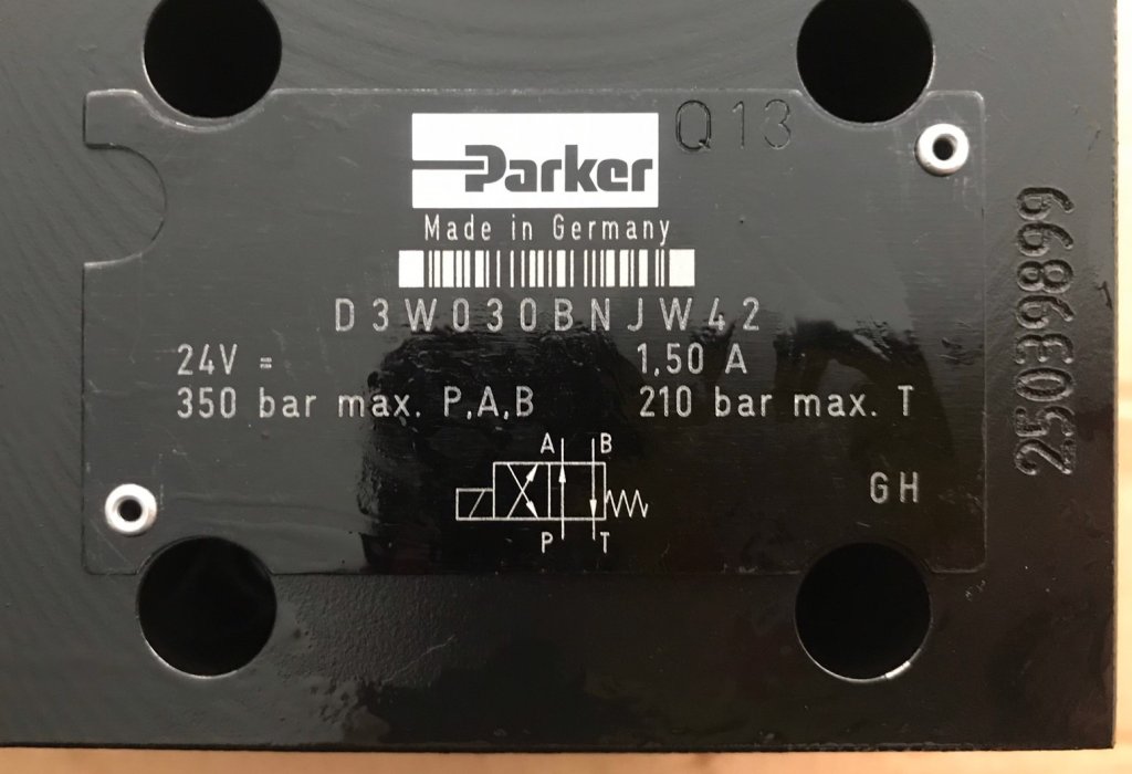 Parker 電磁閥 德國製 D3W030BNJW